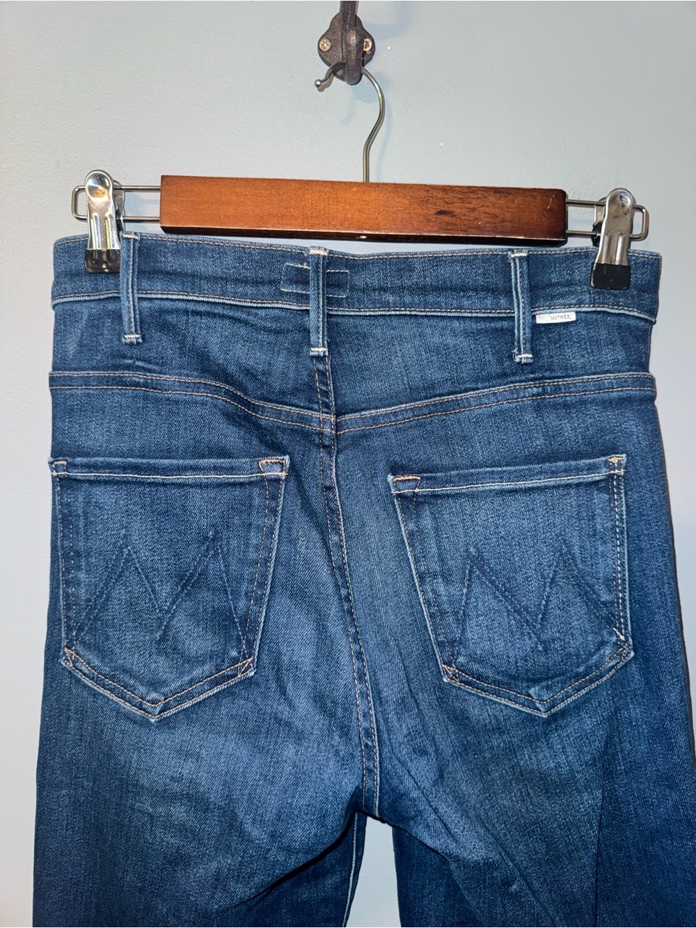 Mother The Hustler Ankle Fray Jeans in Home Movie - Picture 8 of 14